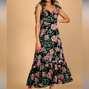 Gorgeous floral velvet dress xs